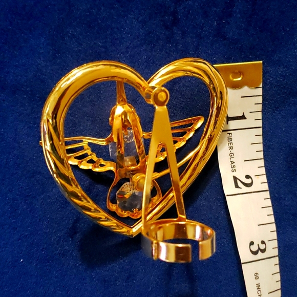 Humming bird - Picture 4 of 6